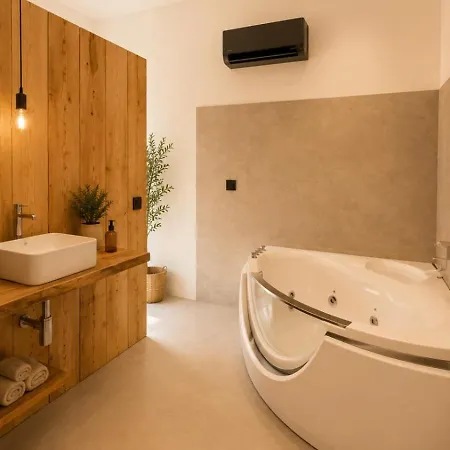 Villa La Lyra - 8p - Piscinejacuzzi Martillac